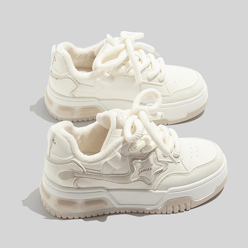 

Красивые флисовые туфли на доске звезда маленькие белые туфли студентки универсальная модная платформа повседневные корейская версия хлебные туфли 40