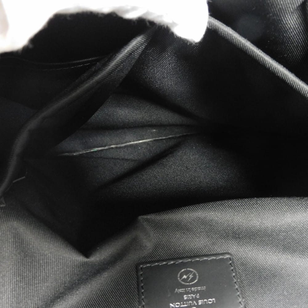 Mochila Daypack 12564 Usada M43409 7927 Fragment Circle Thunder de Hiroshi Fujiwara Monogram Eclipse para Hombre de Japón