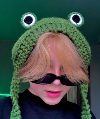 Winter Skullies  Women Hat Frog Crochet Knitted Hat Costume Beanie Hats Women Gift Baby Anime Hat Pography Prop Party