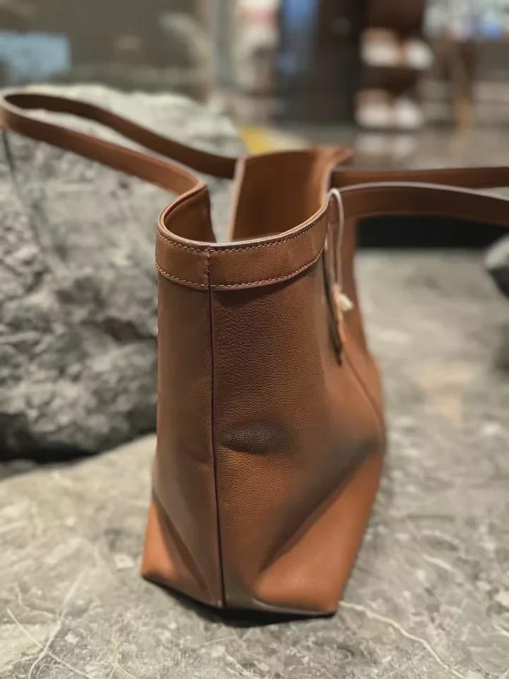 Yang Shulin Dámská kožená taška high-end: Stylová, velkokapacitní evropská a americká taška přes rameno