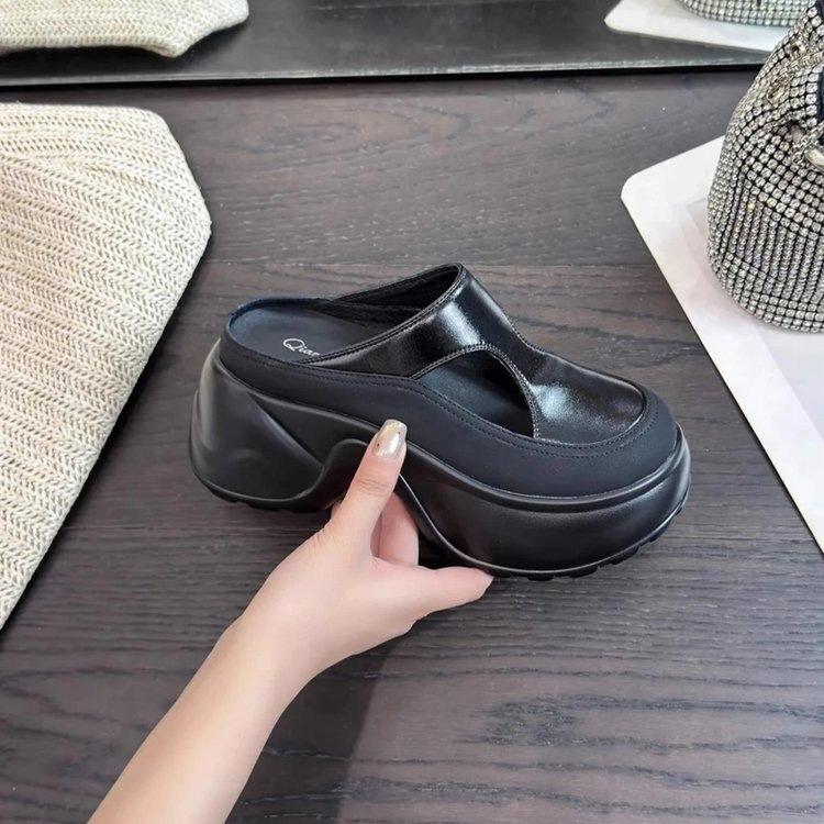 French bag head half slippers women's 2025 new summer wear versatile fashion slope heel thick bottom heightening cool slippers