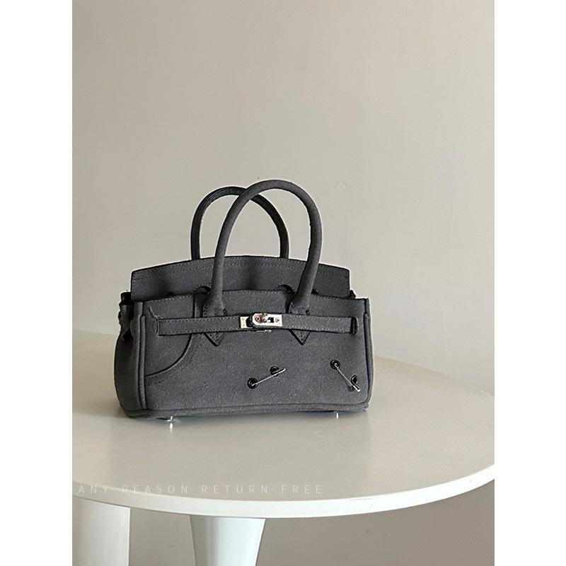 

Сумка 2025 новая повседневная в стиле кэжуал, японская джинсовая сумка, универсальная сумка-мессенджер, портативная сумка Kelly чёрный