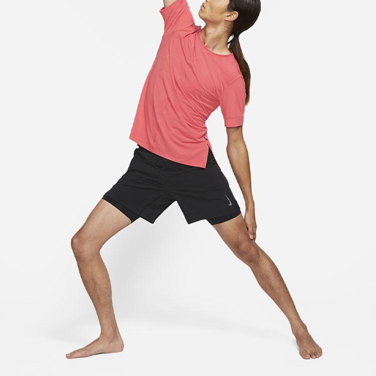 Shorts d'entraînement tissés athleisure décontractés de sport Nike Yoga 2 en 1 pour homme Noir DC5321-010