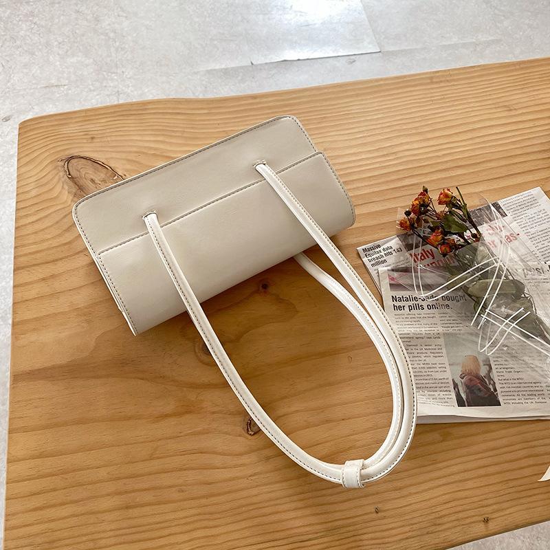 Korean Summer New Smooth Leather Square Flip Shoulder Bag Niche Versatile Texture Underarm Bag Women