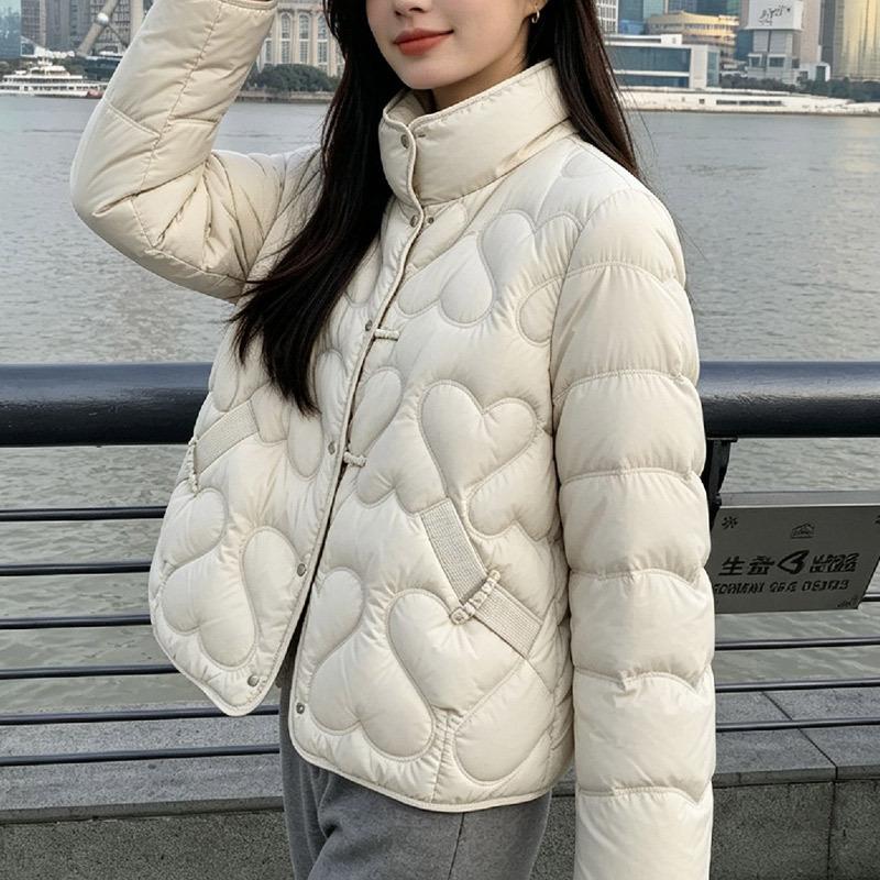 Down jacket women's short winter women's clothing Jiangnan wind warm duck down jacket Pinghu new large size