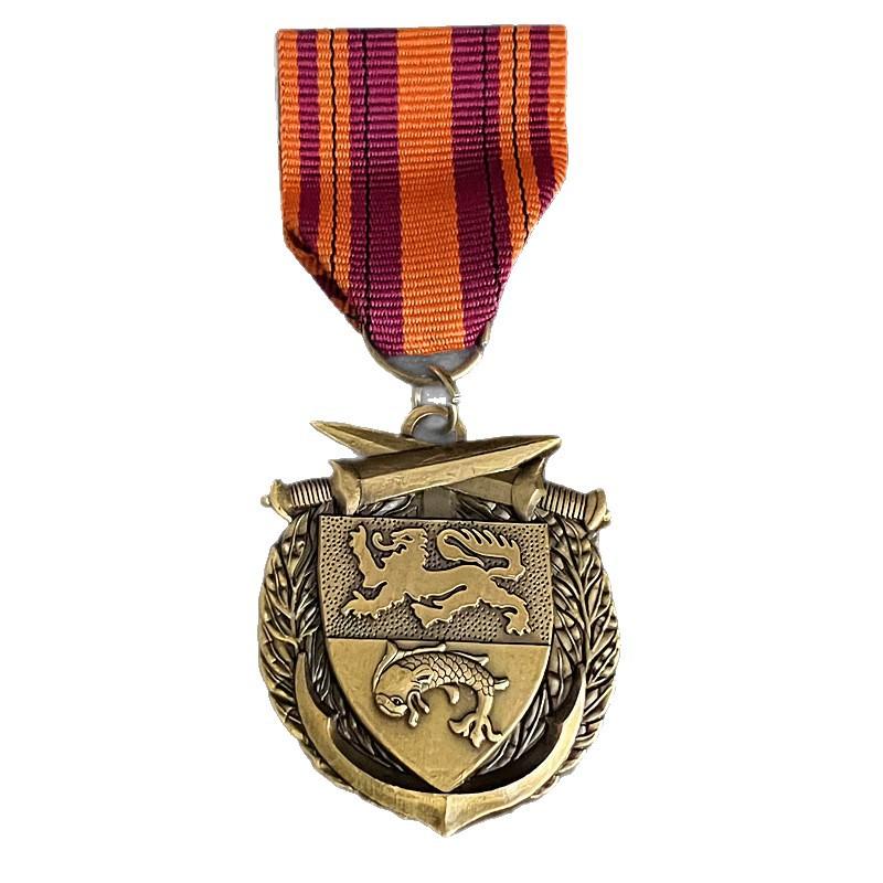 

Металлический значок Сувенирная коллекция