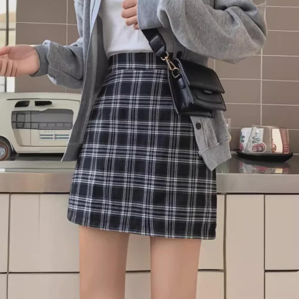 2023 Women's High-Waist Plaid A-Line Skirt - Autumn/Winter Fashion, Petite, Hip-Length, Trendy Hot Girl Style