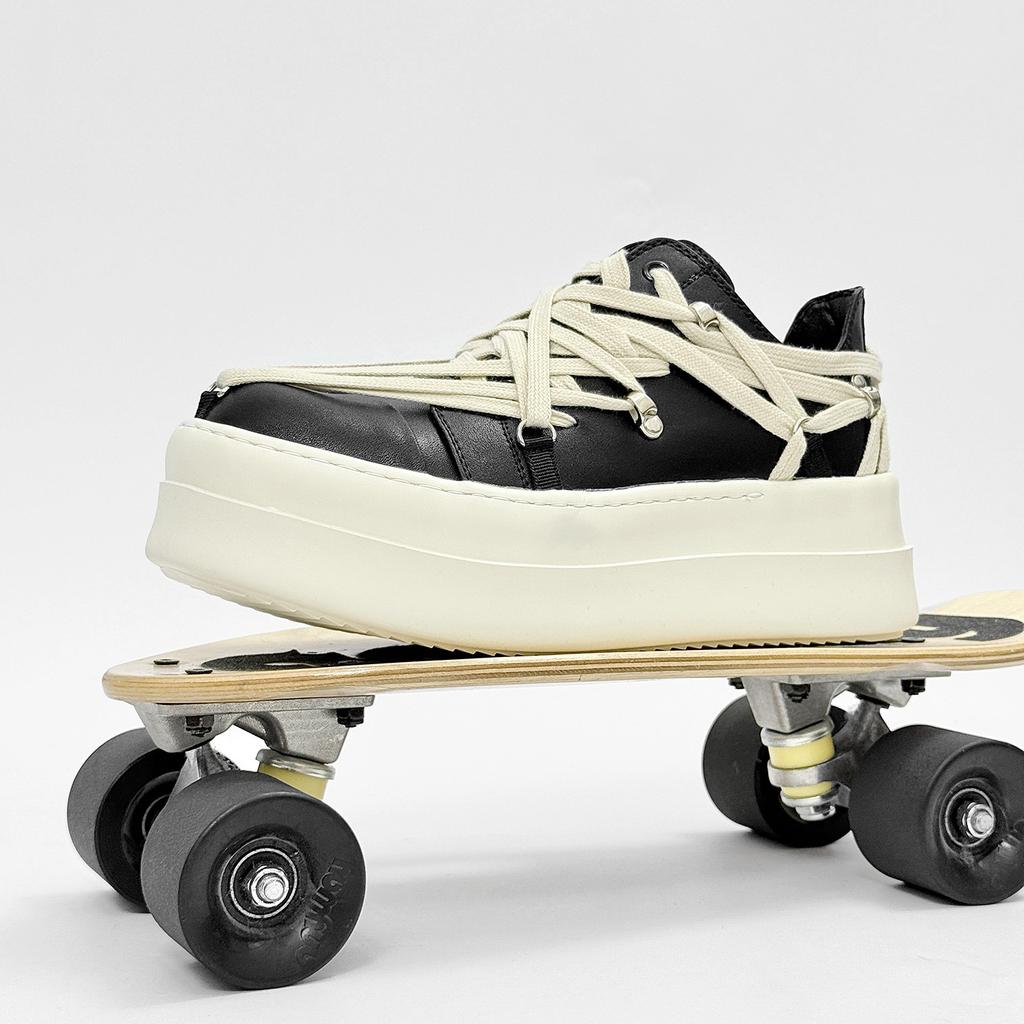 Fashion Fashion Couple Shoes Leather Low-top Platform Women's Men's Shoes Black White Lace-up High Quality Casual Thick Sole Board Shoes