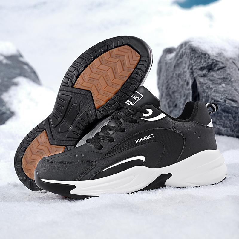 

Добавьте бархатные мужские повседневные кроссовки, кожаную уличную спортивную обувь для мужчин, нескользящие парные кроссовки для бега, модные, больших размеров 39-47, тренировочные 47 черный белый