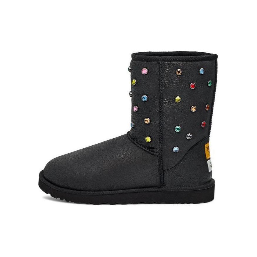 

Отдел галереи UGG. x Классические короткие черные унисекс кроссовки 1166951-BLK 44