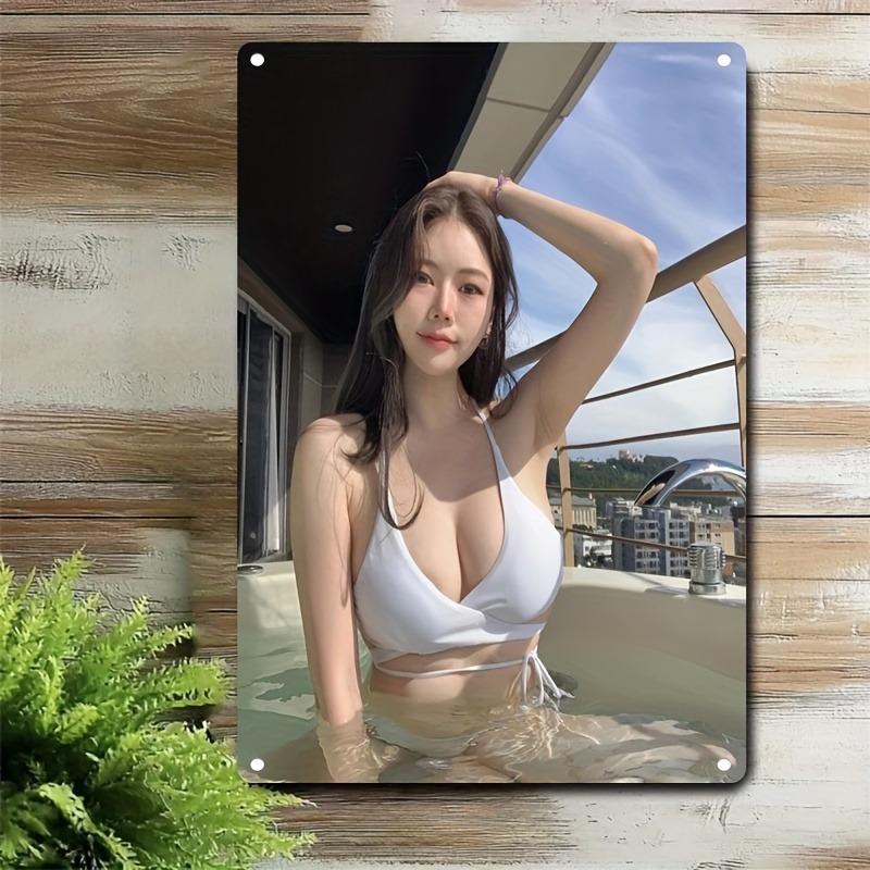 Vintage Metal Wall Art Bikini Lady Sign for Home Bar Cafe Decor