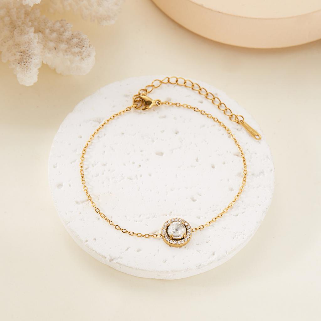 Love Heart Bracelet For Women Men Stainless Steel Bracelet Vintage Rhinestone Bohemian Fashion Jewelry Charm Gift Accessories