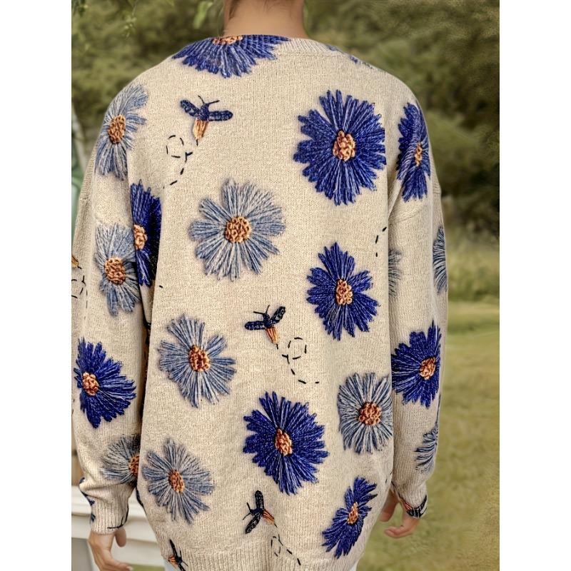 Three-Dimensional Floral Sweater for Women, Trendy Winter Outfit, Versatile Round-Neck Knitted Top.