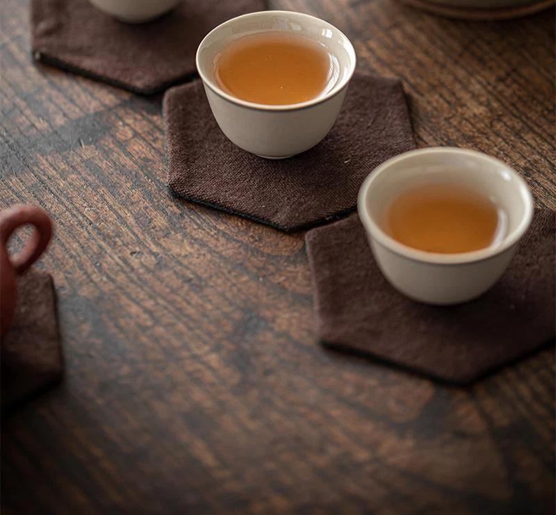 Hand Sewn Tea Cup Heat Insulation Pad Tie Dye Grass Wood Mat for Zen Theme Tea Ceremony Dining Table