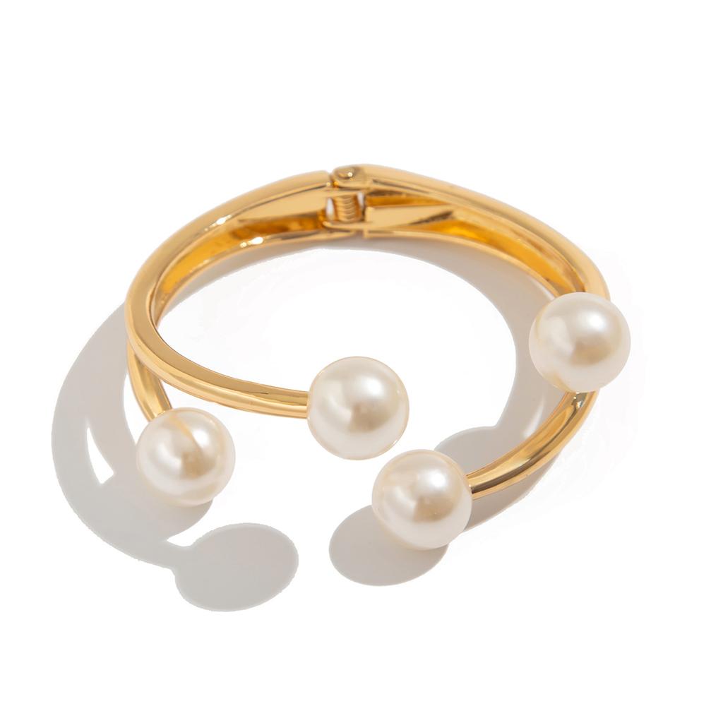Beating Rhombus Smooth Open Bracelet, Retro French Temperament Imitation Pearl Winding Bracelet