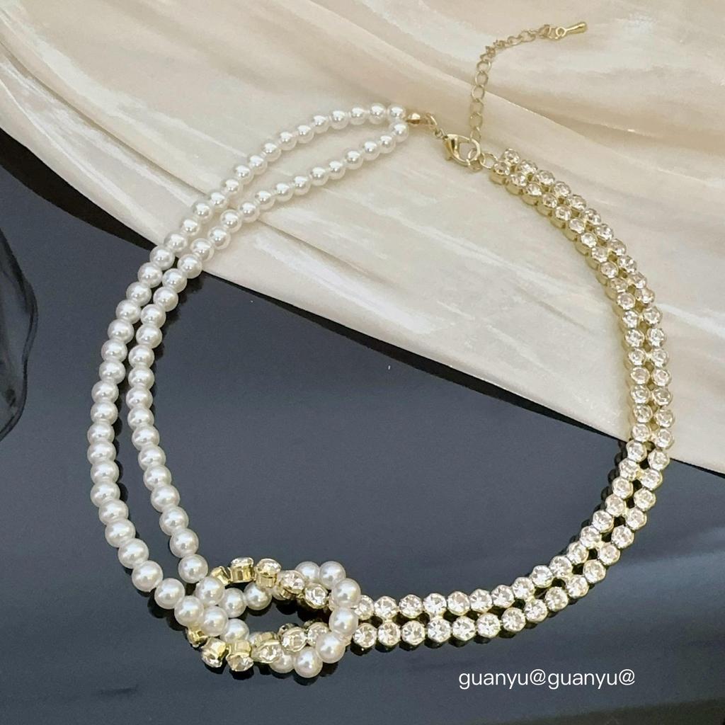 Choker di Lusso con Perle e Diamanti per Donna - Collana alla Moda, Versatile e di Alta Gamma