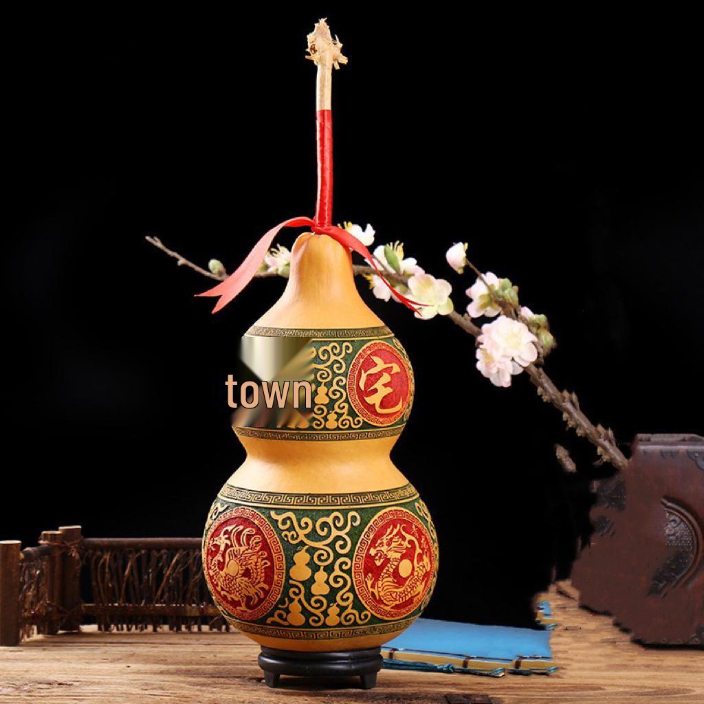 Chinese Knot Carved Gourd Pendant for Living Room Decoration or Gift