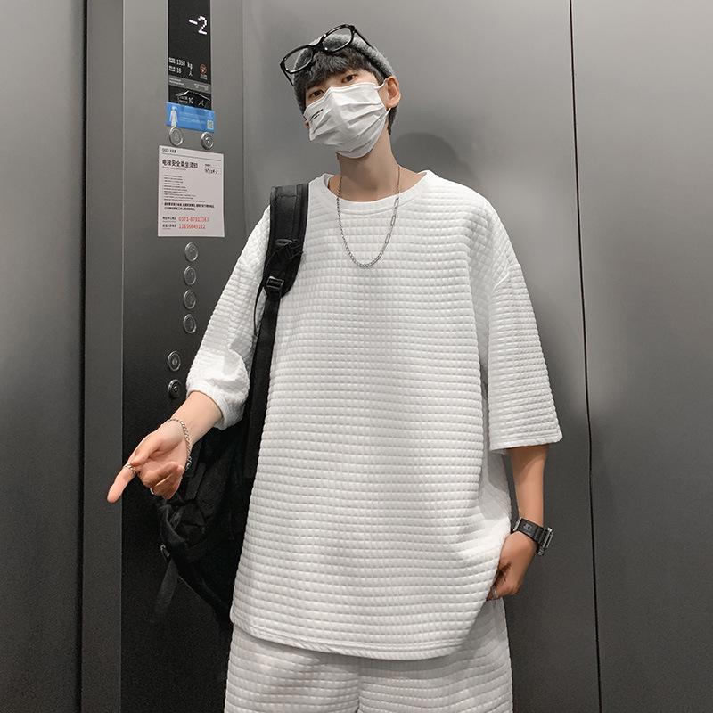 2024 Sommer Koreansk Gutt Sportdress i Hong Kong-stil: Løs T-skjorte & Enkle Femlommershorts