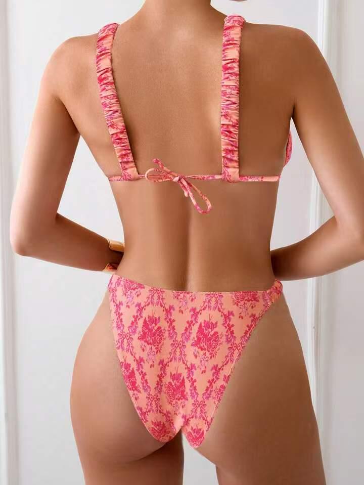 2026 Sexy Bikiny s vysokým pasem a šněrováním Trojúhelníkové kalhotky pro evropskou & americkou Hot Girl Dovolenou Plavky