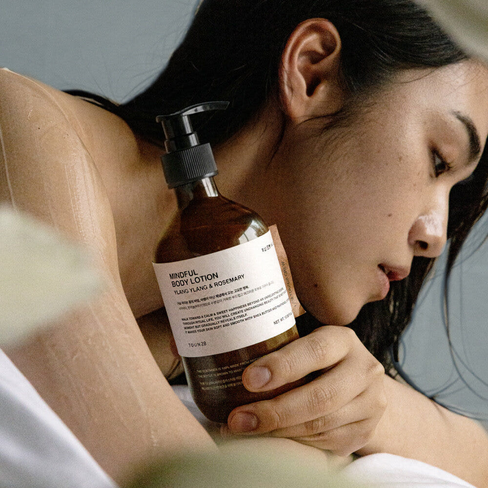 TOUN28 Reminiscence Body Lotion 300g – Moisturizing Aromatherapy Body Lotion with Ylang Ylang and Rosemary