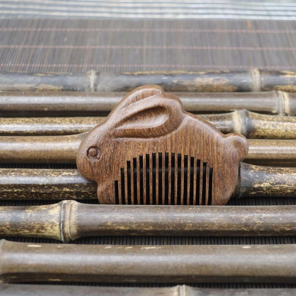 Antistatischer Massageholzkamm Kopfhautholzkamm Tragbarer Sandelholzkamm Mädchen