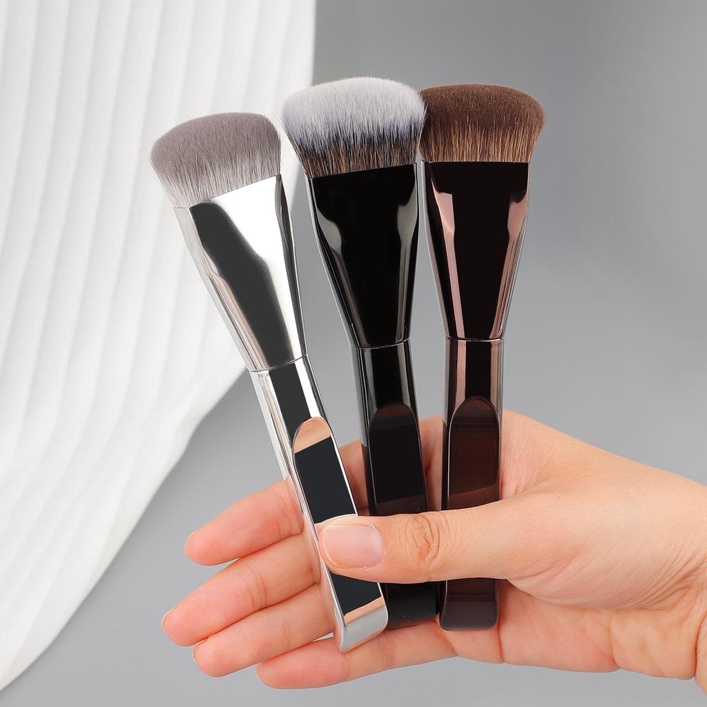 New Single Ultra-thin Widened Tongue Foundation Brush, Seamless Concealer, Do Not Eat Powder, Flat Head Soft Hair Beauty Tool
