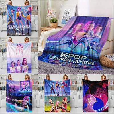 K-Pop Dämonenjäger Cartoon Multifunktionale Plüsch-Überwurfdecke, Neuartige Warme Decke, Geeignet für alle Jahreszeiten, Huntrix Fan-Geschenk