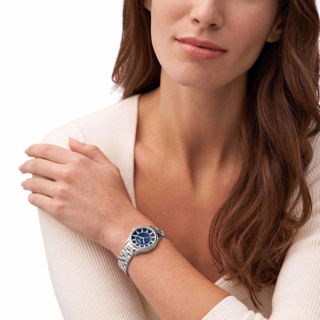 MODERNE SOPHISTIZIERTE Edelstahl-Uhr Drei-Zeiger