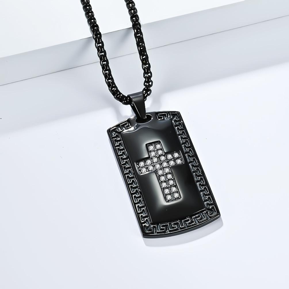 Retro Full Diamond Stainless Steel Cross Pendant Men's Niche Personality High Quality Wear Necklace Jewelry