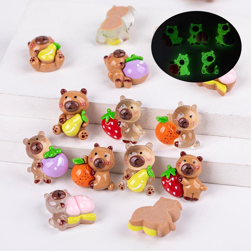 Kawaii Luminous Capybara Car Ornaments Dollhouse Mini Scene Decor Micro Landscape Ornaments Diy Desktop Decoration Toys