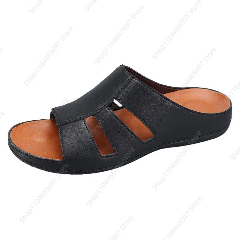 Fashion 2025 Men's plus size leather slippers with super strong elasticity, stylish, non slip and wear-resistant slippers