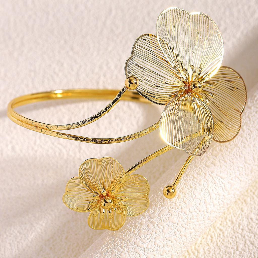 Layered Open Cuff Flower Bracelet for Women Wire Floral Statement Upper Arm Cuff