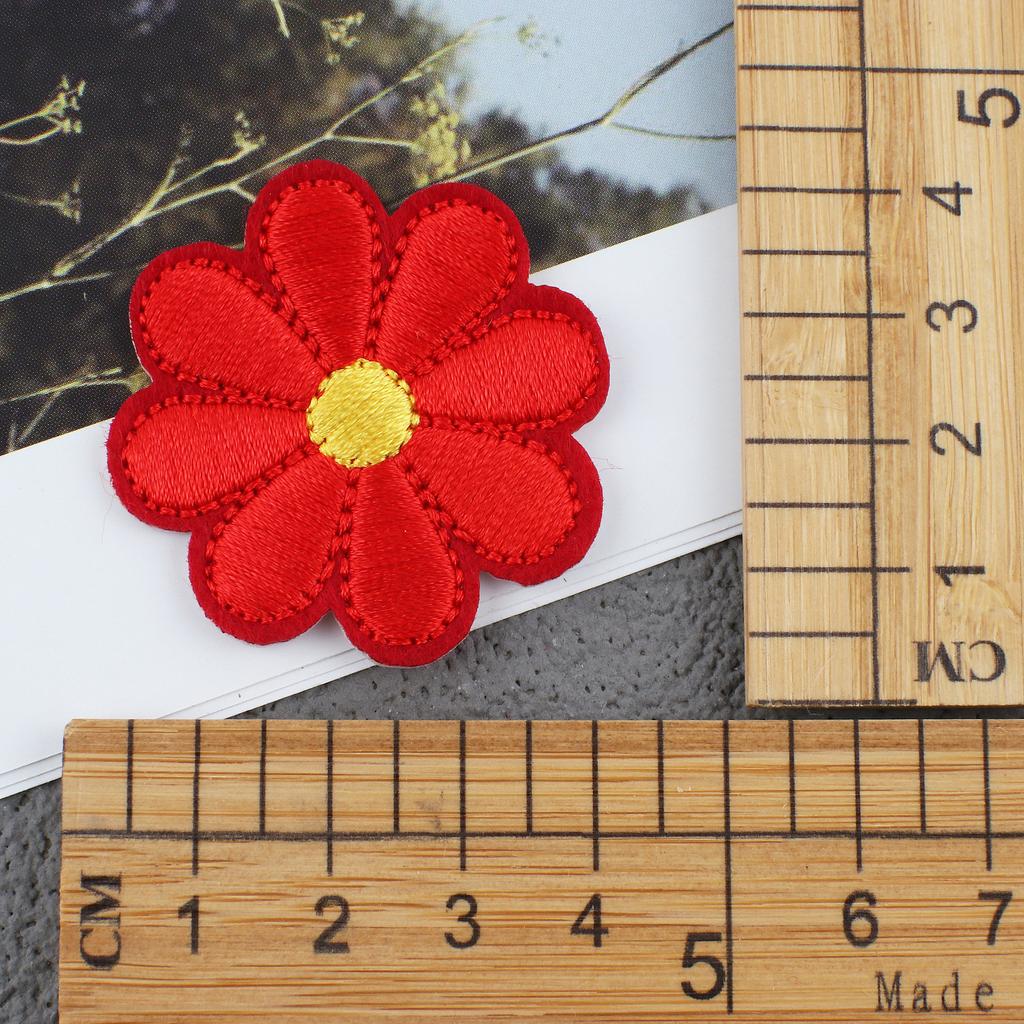 Sunflower Flower Embroidery Cloth Sticker Ironing Little Bee Patch Sticker Computer Embroidery Chapter Boy Hot-Selling Set