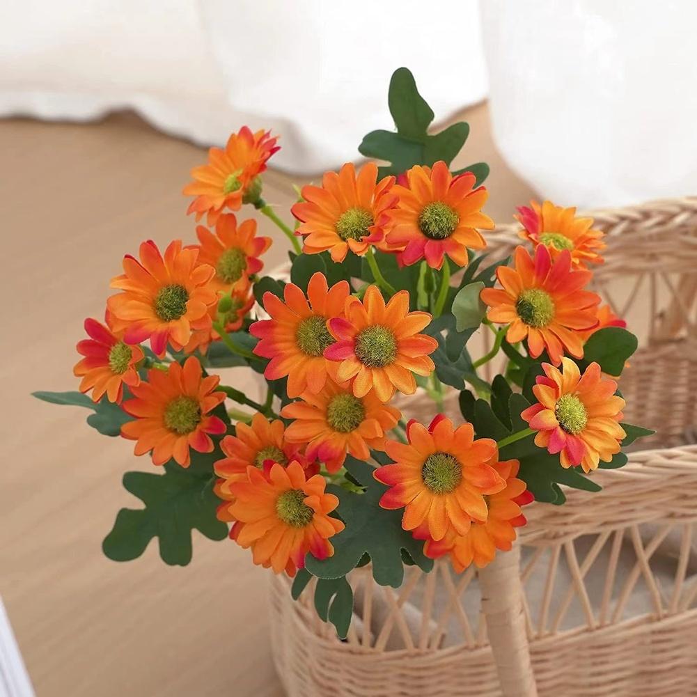 Realistic Appearance Silk Chamomile Daisy Versatile Decor