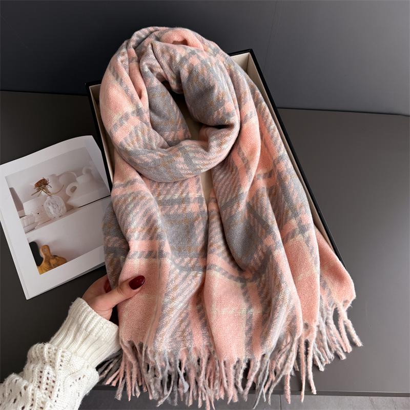 Plaid Atmosphere Autumn And Winter Warm Scarf Women'S Shawl Versatile Commuter Circle Yarn Fringed Imitation Cashmere Scarf