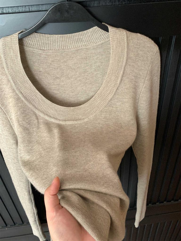 Solid color basic bottom top women's spring new U-neck slim-fitting long-sleeved T-shirt knitted sweater