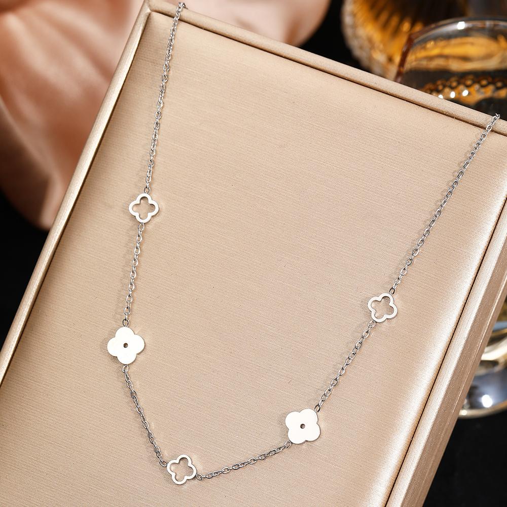 

Stainless Steel Lucky Hollow Design Four-Leaf Clover Necklace Women s Simple Commuter Fashion Collarbone Chain Jewelry Gifts