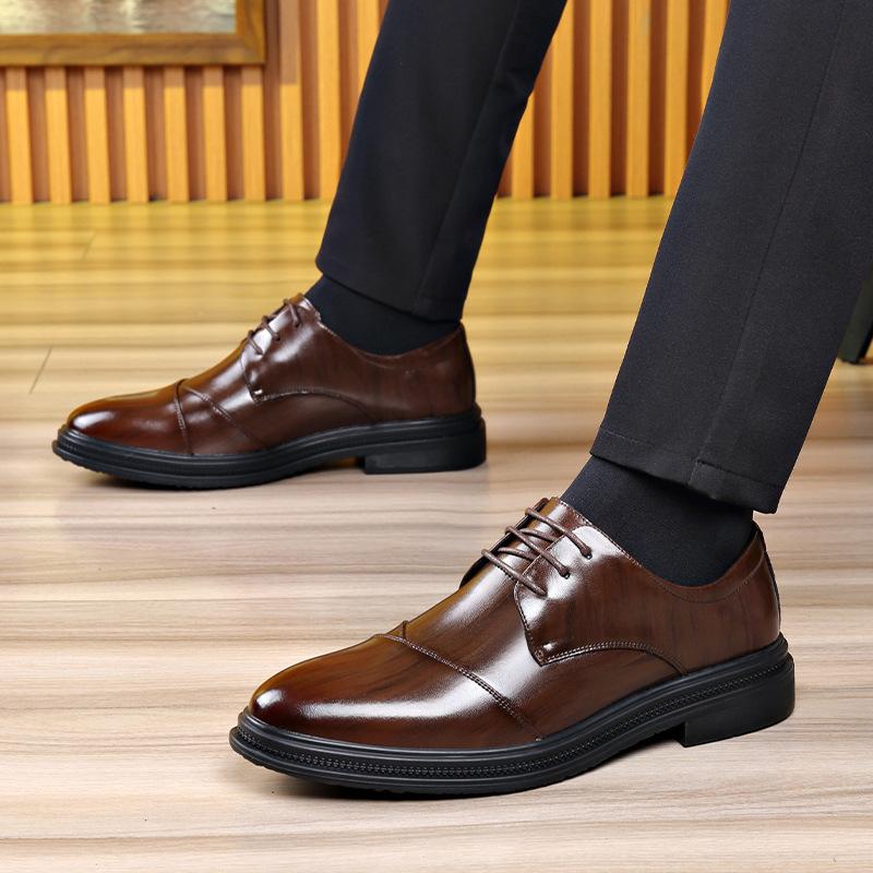 

Leather shoes men s low-top brown business casual shoes men s shoes three-joint men s suit British style Derby shoes 44