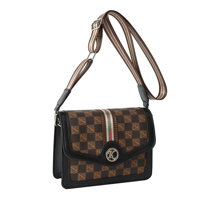 New fashion trend women's shoulder messenger bag versatile retro small square bag niche women's bag