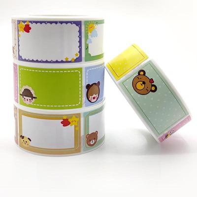 Niedliches Cartoon-Briefpapier und Namensaufkleber für Kinder – Klebeetiketten und bunte Rollen