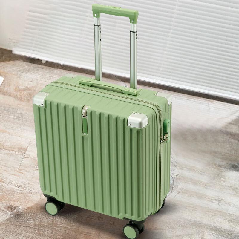 OEING Carry-On Spinner Suitcase