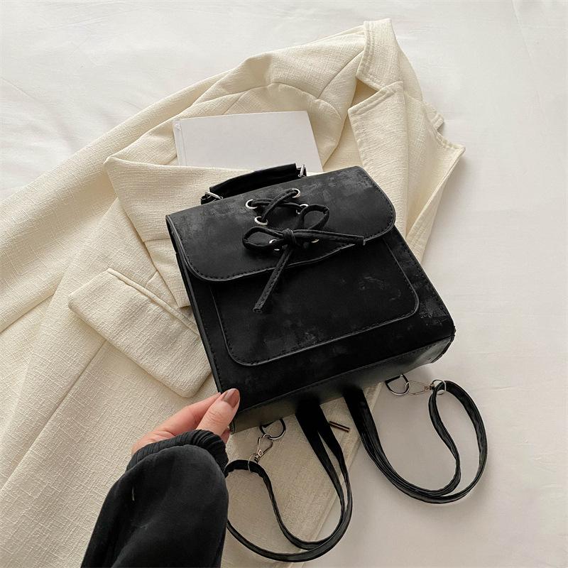 

Женская летняя корейская версия простая повседневная сумка нишевый модный рюкзак высокой ценности