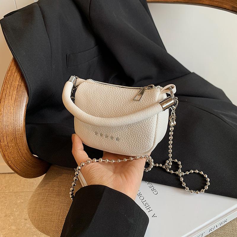 

Маленькая свежая сумка женская сумка 2025 новая трендовая универсальная ins цепочка на плечо сумка-мессенджер нишевый дизайн сумка-седло белый