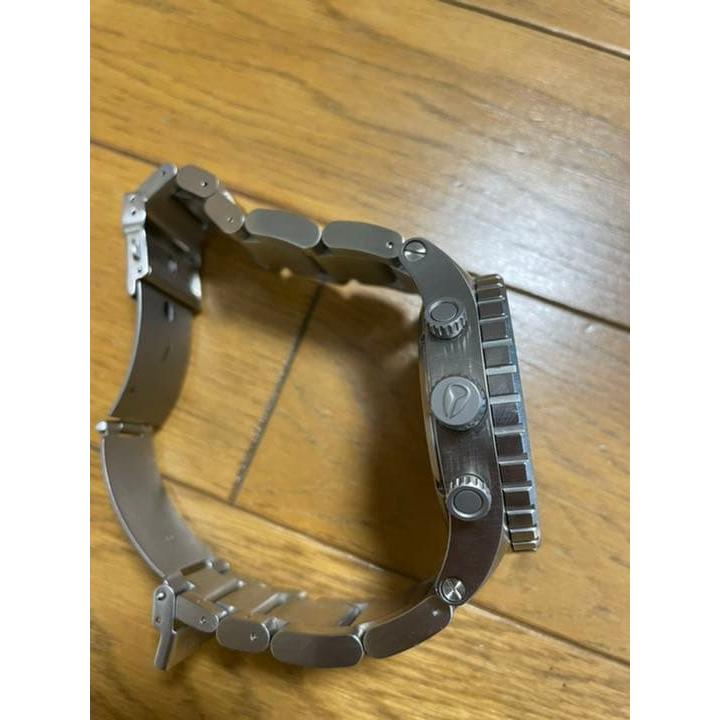 Used NIXON Clock