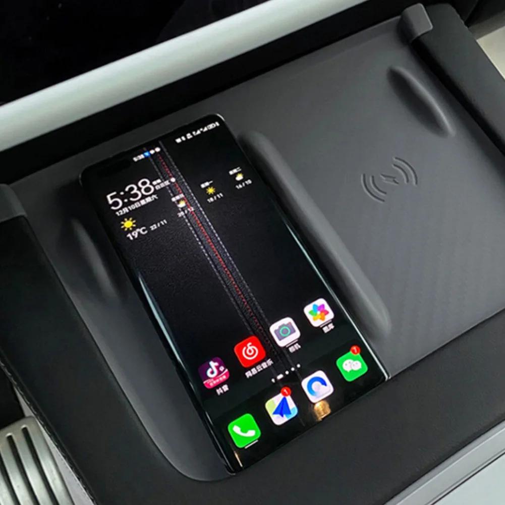 Car Silicone Wireless Charging Pad Non-Slip Mat Dust-Proof Charger Protect Cover Accessories For Tesla Model 3 Y 2024 2024 2024