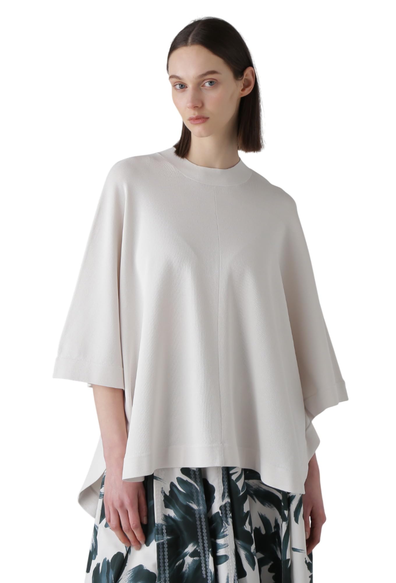 

ADORE Knit Women s Poncho-Style (Dry Stretch) 531-5170524 030_White