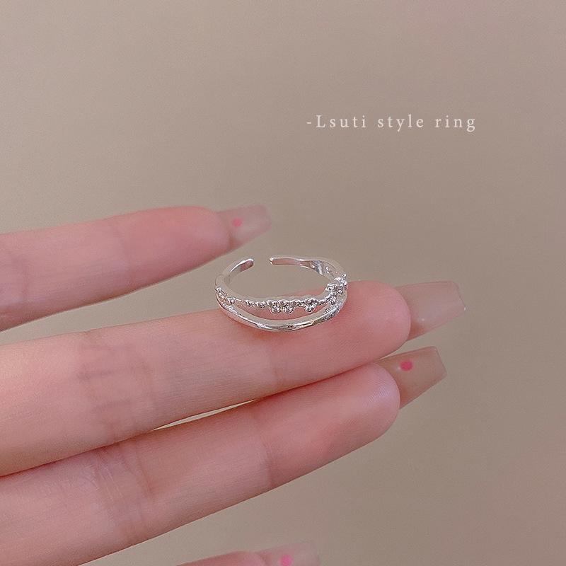 Bague élégante en zircon argenté pour femmes - Design ouvert, polyvalente et stylée