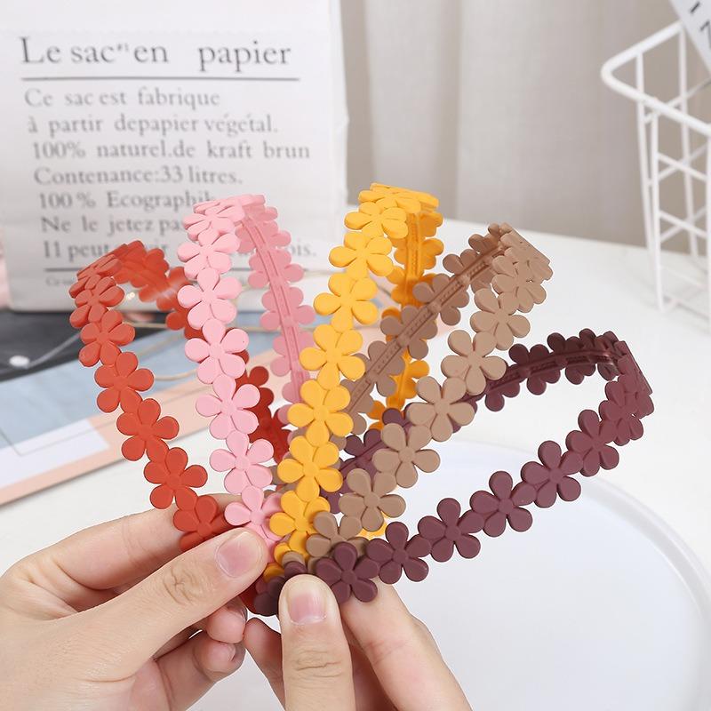1 STÜCK Acryl Süße Blume Stirnband für Frauen Haarbänder Accessoires Niedliche Blumen Stirnbänder Haaraccessoires Mode KopfschmuckFDr12