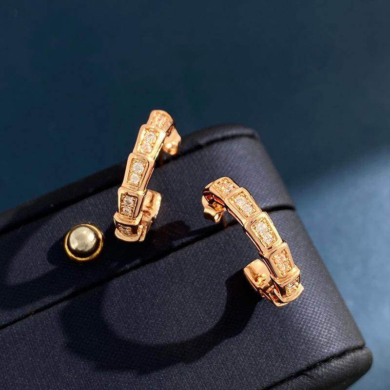 

Accessories, Copper Narrow Version Full Diamond Snake Section C-Shaped Earrings Ins Popular Design Stud Earrings Ear Jewelry розового золота