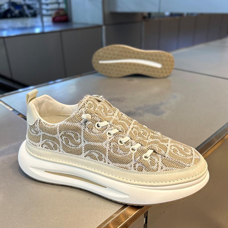 

Сліпони Лофери Вуличні Кросівки на Платформі для Ходьби Чоловічі Повсякденні Кросівки для Бігу Чоловіче Спортивне Взуття для Скейтбордингу Взуття для Походів Фітнес Кросівки EUR 40 білий